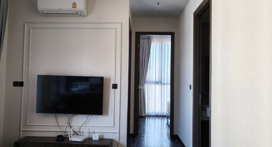 For rent 2 bedrooms condo in Watthana, Bangkok