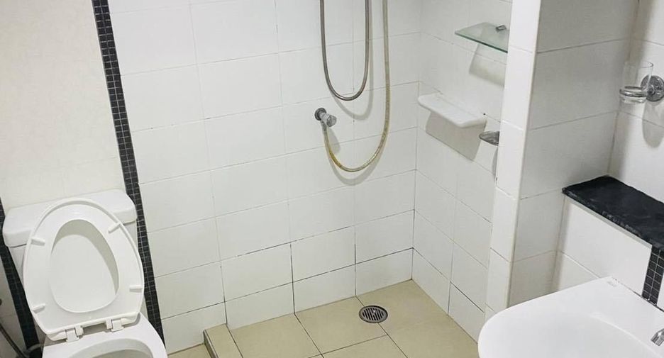 For sale 3 bedrooms house in Sai Mai, Bangkok