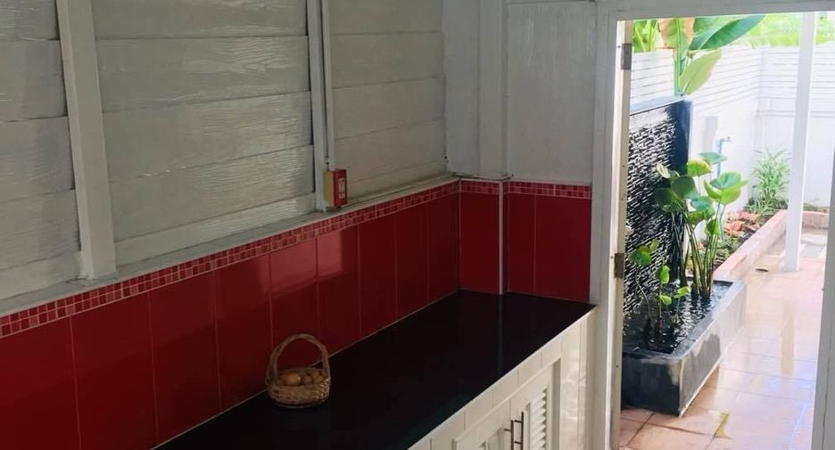 For sale 3 bedrooms house in Sai Mai, Bangkok