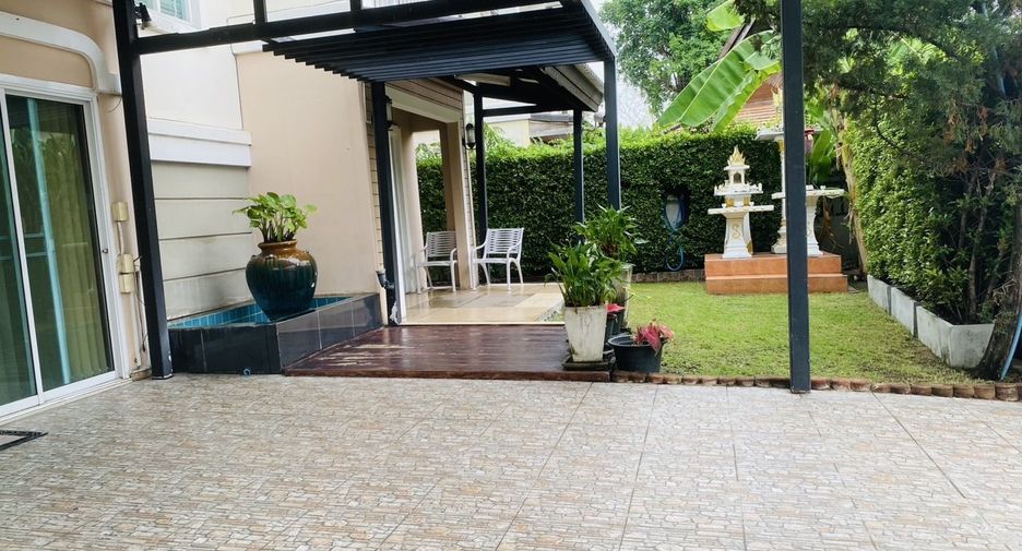 For sale 3 bedrooms house in Sai Mai, Bangkok