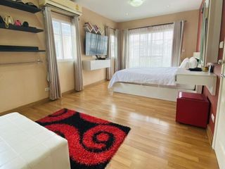 Haus zum Kauf mit 3 Zimmer in Sai Mai, Bangkok