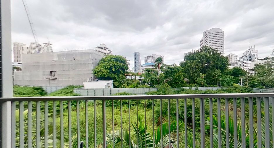 For rent 1 bed apartment in Khlong Toei, Bangkok