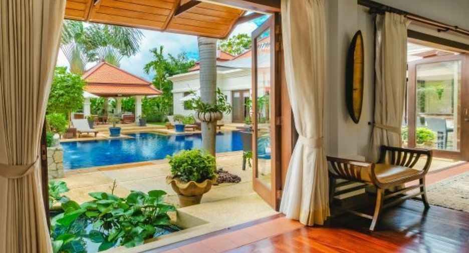 À louer 5 chambres villa à Thalang, Phuket