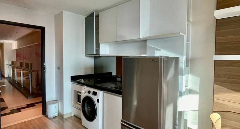 Продажа и аренда 1 кровать кондо в Кхлонг Тоеи, Бангкок