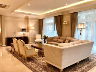 For sale 6 bedrooms house in Suan Luang, Bangkok