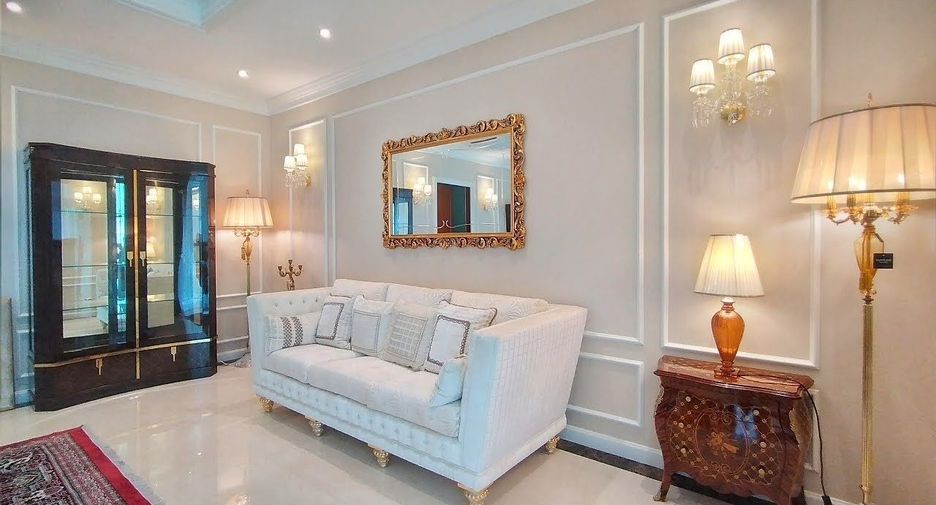 For sale 6 bedrooms house in Suan Luang, Bangkok