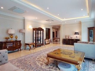 For sale 6 bedrooms house in Suan Luang, Bangkok