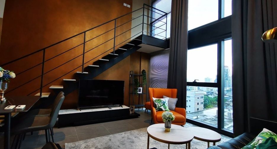 For rent 2 bedrooms condo in Sathon, Bangkok
