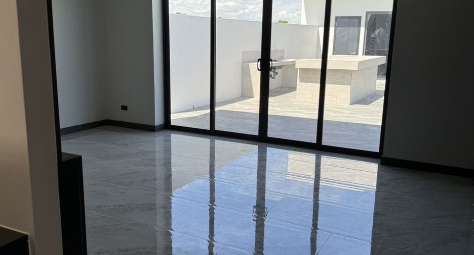 À vendre 6 chambres villa à Bang Lamung, Chonburi