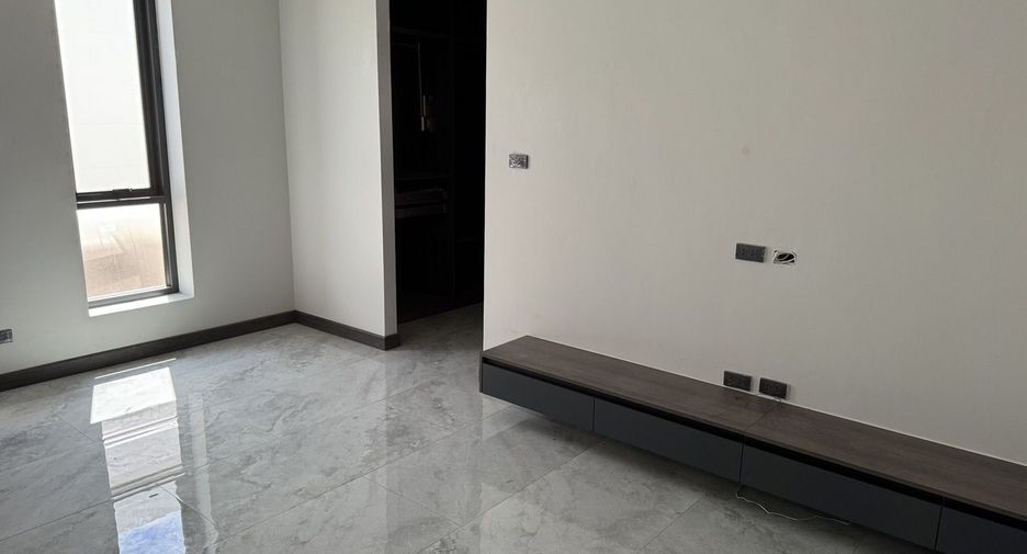 À vendre 6 chambres villa à Bang Lamung, Chonburi