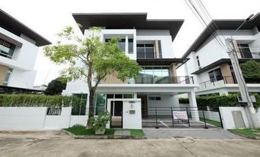 For sale 3 bedrooms house in Prawet, Bangkok