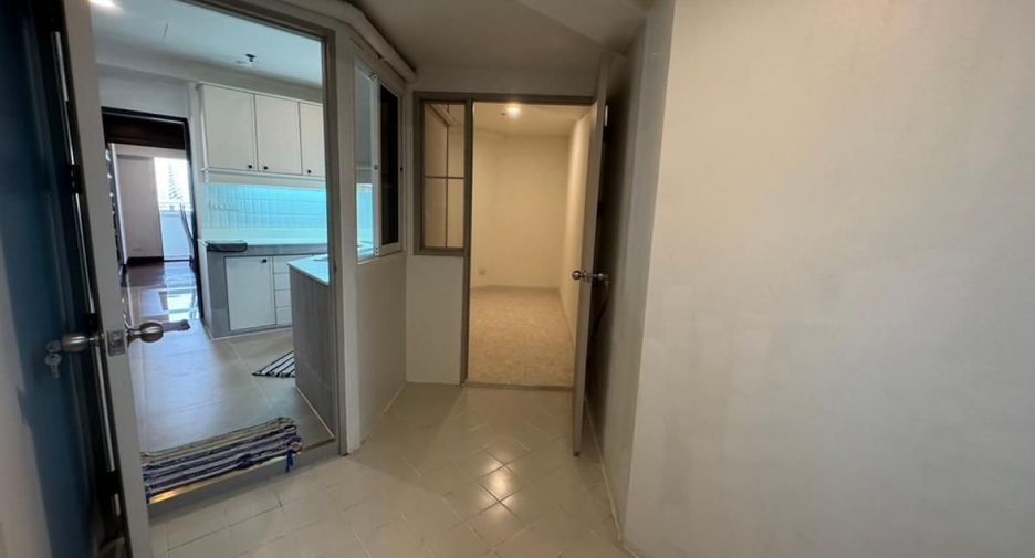 For sale 3 ベッドルーム condo in Rat Burana, Bangkok
