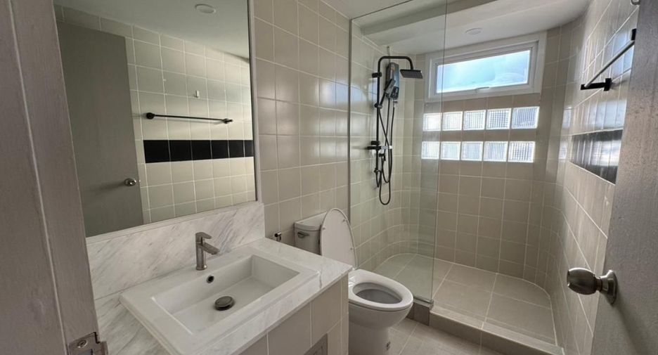For sale 3 ベッドルーム condo in Rat Burana, Bangkok