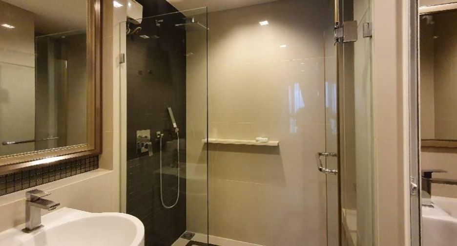 For sale 1 bed condo in Sathon, Bangkok