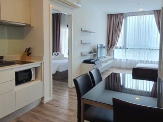 For sale and for rent 2 bedrooms condo in Si Racha, Chonburi