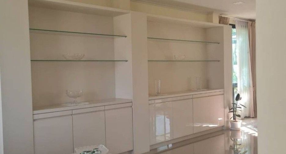 For sale 3 bedrooms house in Bang Lamung, Chonburi