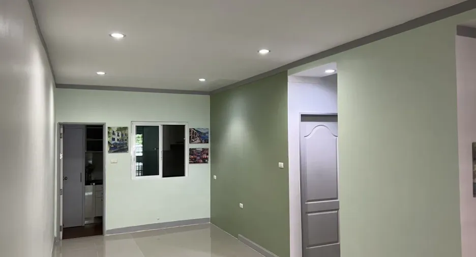 For sale 4 bedrooms house in Thalang, Phuket