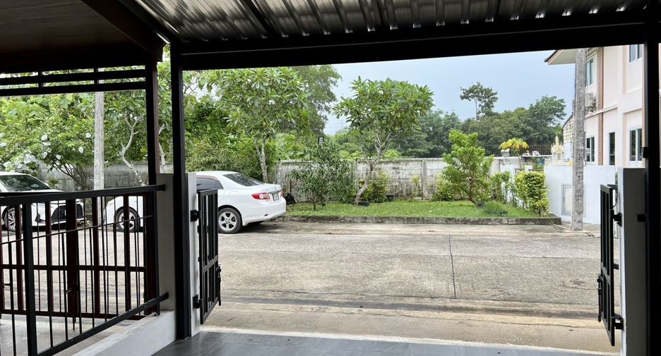 For sale 4 bedrooms house in Thalang, Phuket