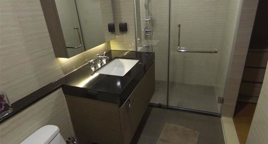 For rent 1 bed condo in Pathum Wan, Bangkok