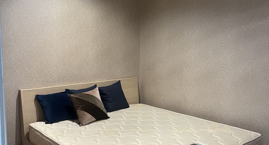 Condo en alquiler de 2 habitaciones en Bang Na, Bangkok