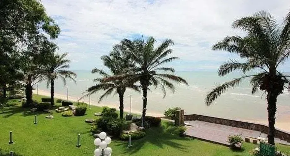 For sale 2 bedrooms condo in Cha Am, Phetchaburi