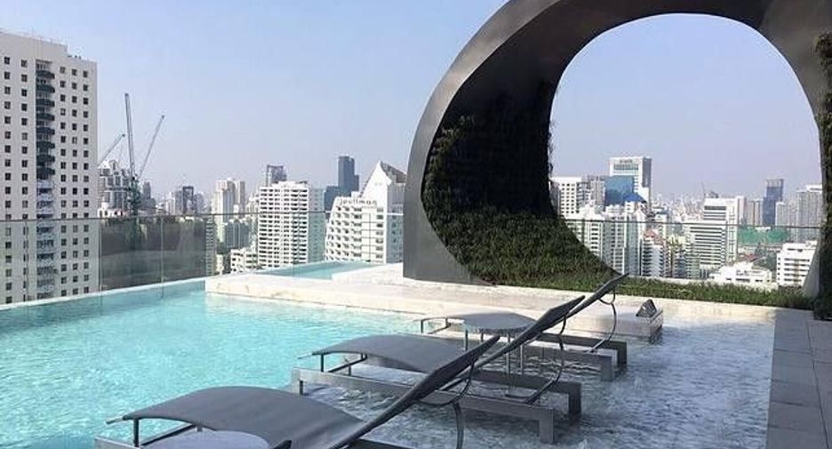 For rent 1 bed condo in Khlong Toei, Bangkok