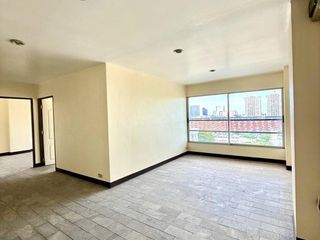 Продажа 2 спальни кондо в Банг Капи, Бангкок