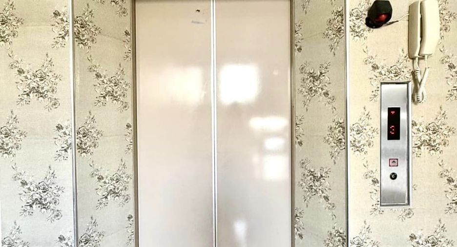 For sale 2 bedrooms condo in Bang Kapi, Bangkok