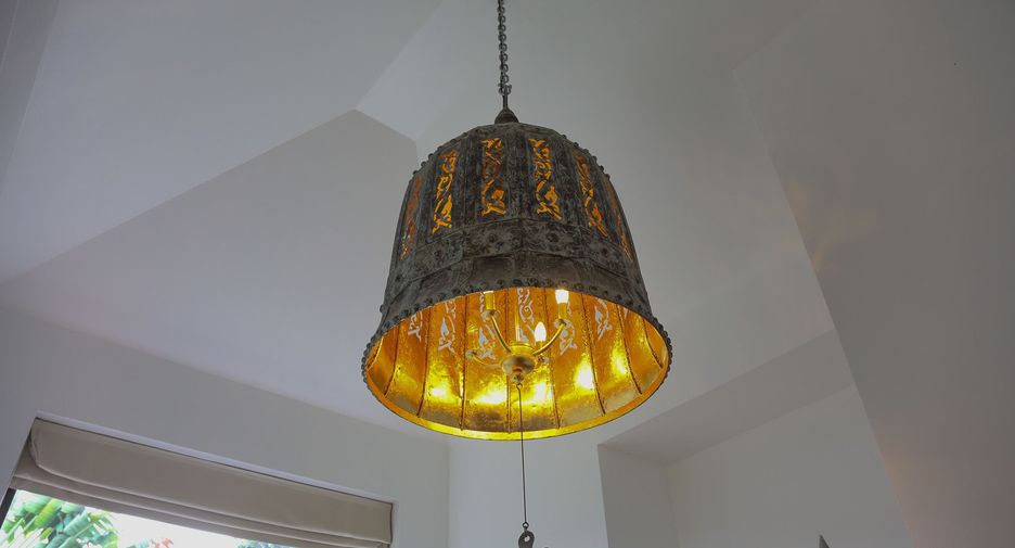 Haus zum Kauf mit 4 Zimmer in Bang Lamung, Chonburi