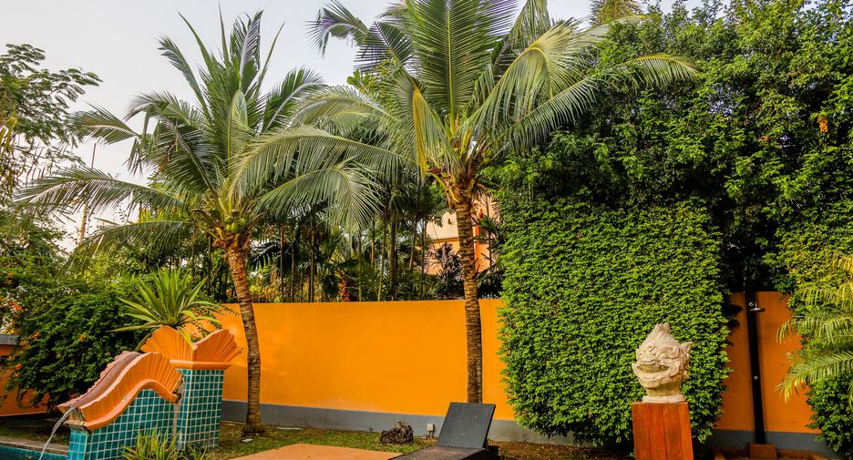 Haus zum Kauf mit 4 Zimmer in Bang Lamung, Chonburi