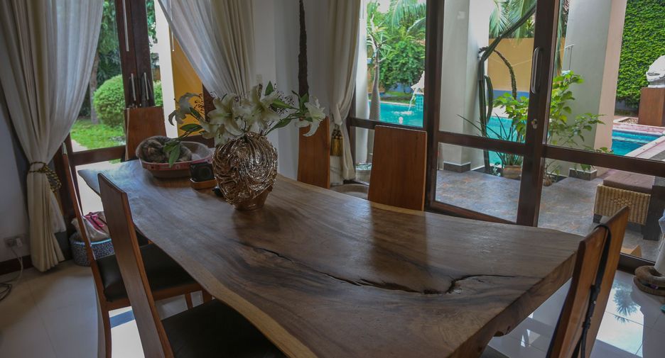 Haus zum Kauf mit 4 Zimmer in Bang Lamung, Chonburi