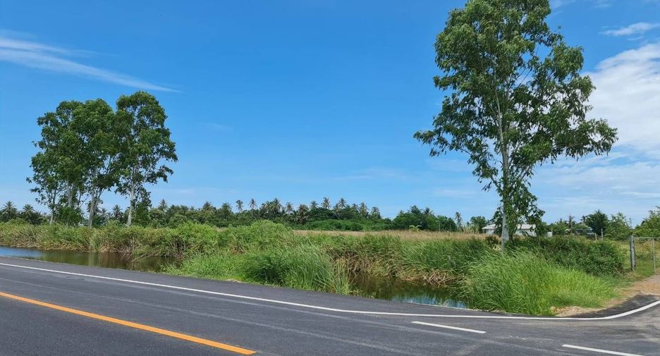 ขาย ที่ดิน ใน บ้านแหลม, เพชรบุรี