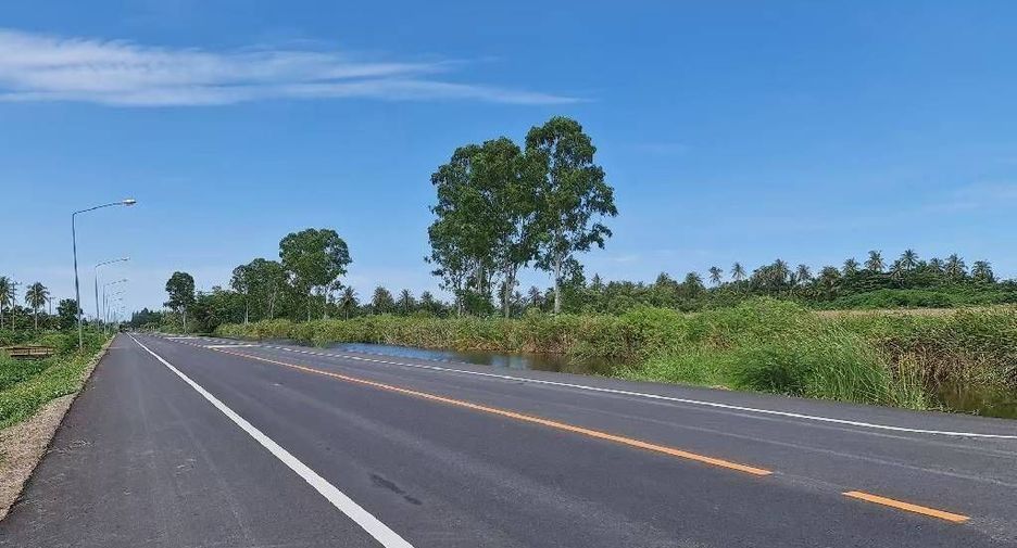 For sale land in Ban Laem, Phetchaburi
