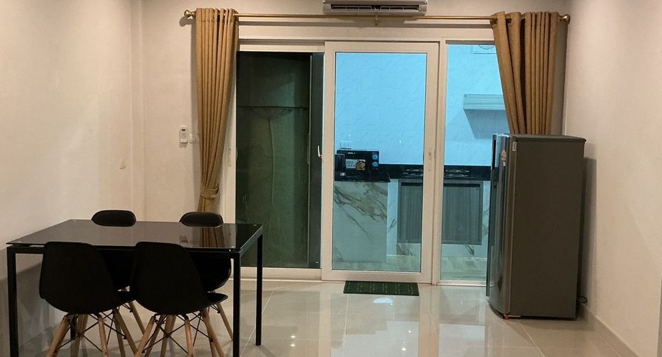 For rent 3 bedrooms townhouse in Thalang, Phuket