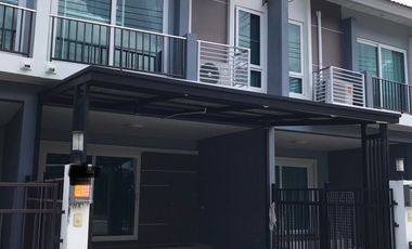Reihenhaus zur Miete mit 3 Zimmer in Thalang, Phuket