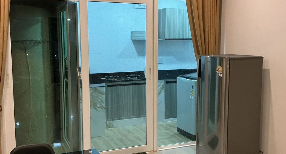 For rent 3 bedrooms townhouse in Thalang, Phuket
