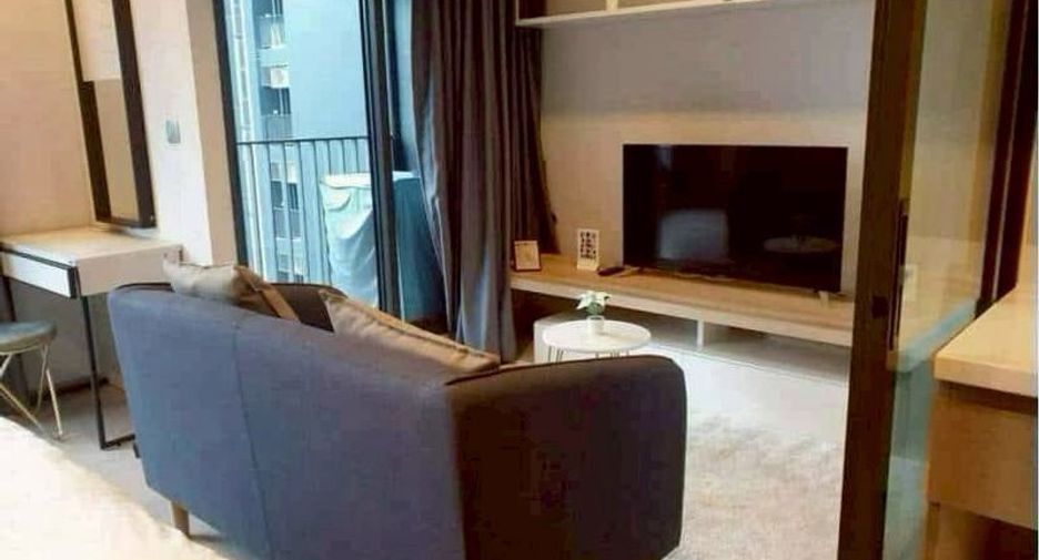 À louer 1 chambre condo à Huai Khwang, Bangkok