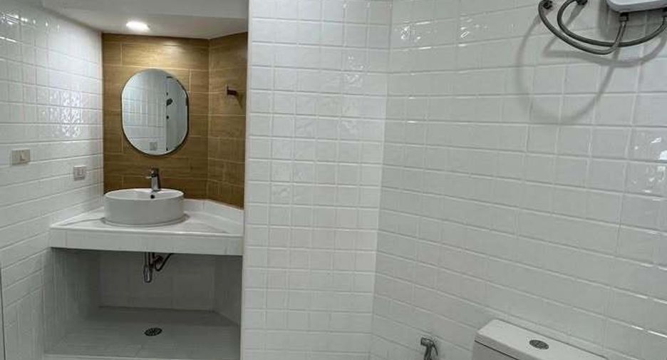 For rent 1 bed condo in Bang Na, Bangkok