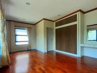 出售 4 卧室 独立屋 在 Khan Na Yao, 曼谷