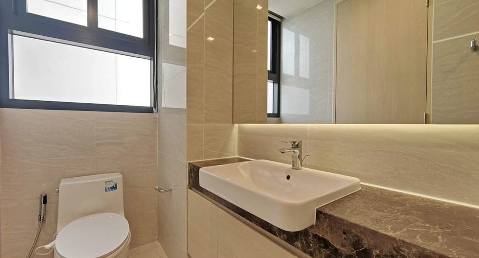 For rent 1 bed condo in Watthana, Bangkok