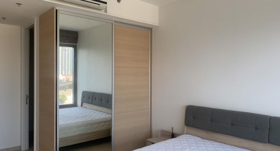 For sale 1 bed condo in Khlong Toei, Bangkok