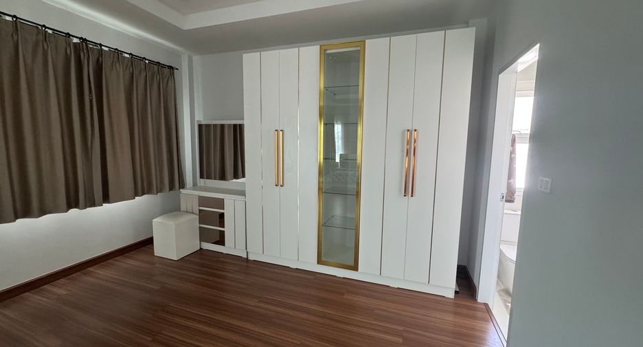 For sale and for rent 4 bedrooms house in Thalang, Phuket