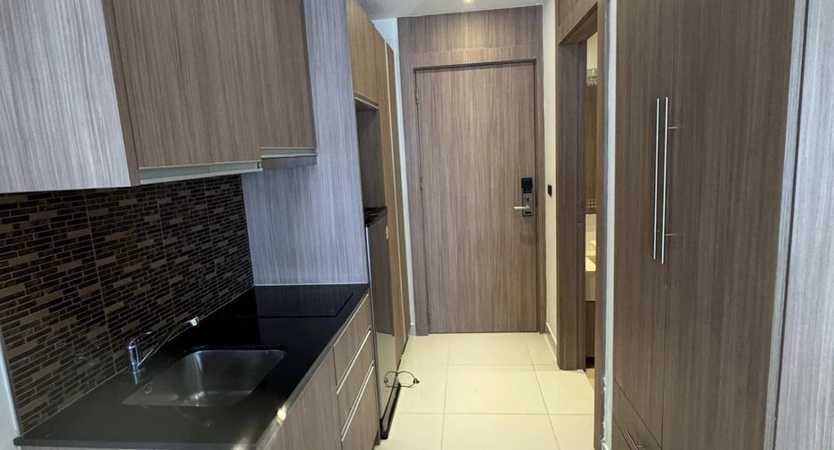 For sale studio condo in Bang Lamung, Chonburi