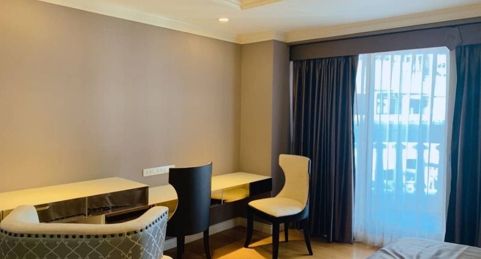 For rent 1 Beds condo in Bang Rak, Bangkok
