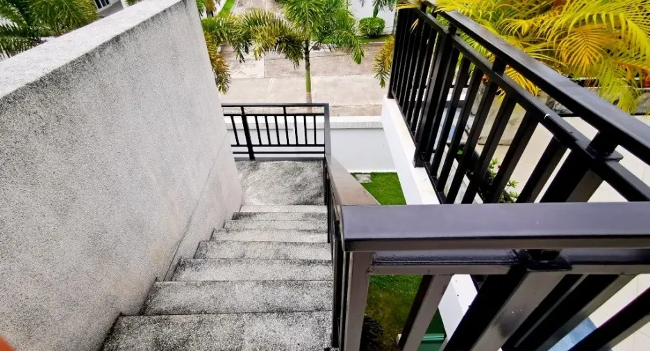 Haus zum Kauf und zur Miete mit 3 Zimmer in Sattahip, Chonburi