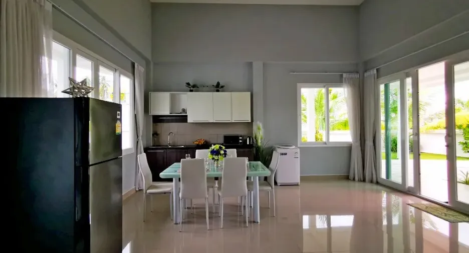 Haus zum Kauf und zur Miete mit 3 Zimmer in Bang Saray, Pattaya