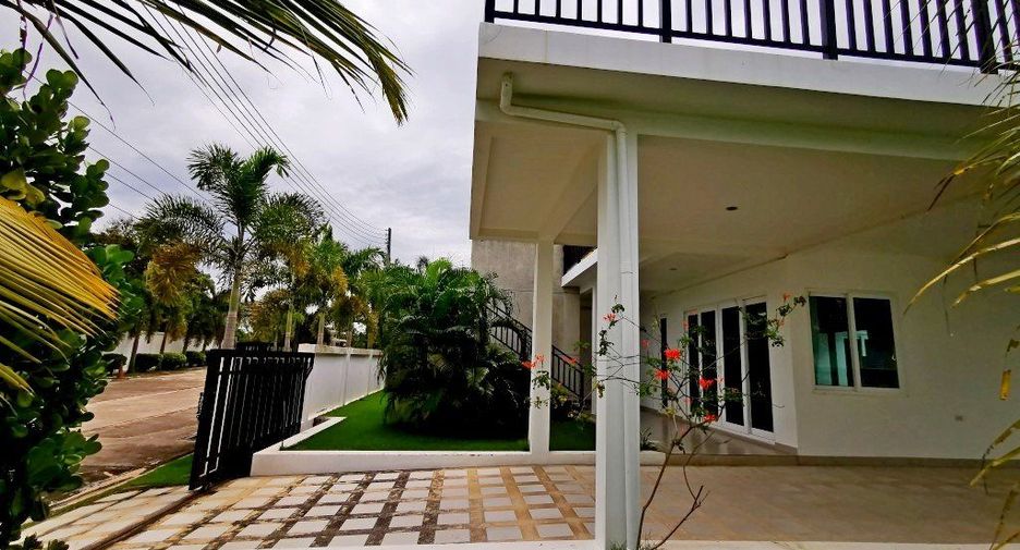 Haus zum Kauf und zur Miete mit 3 Zimmer in Sattahip, Chonburi
