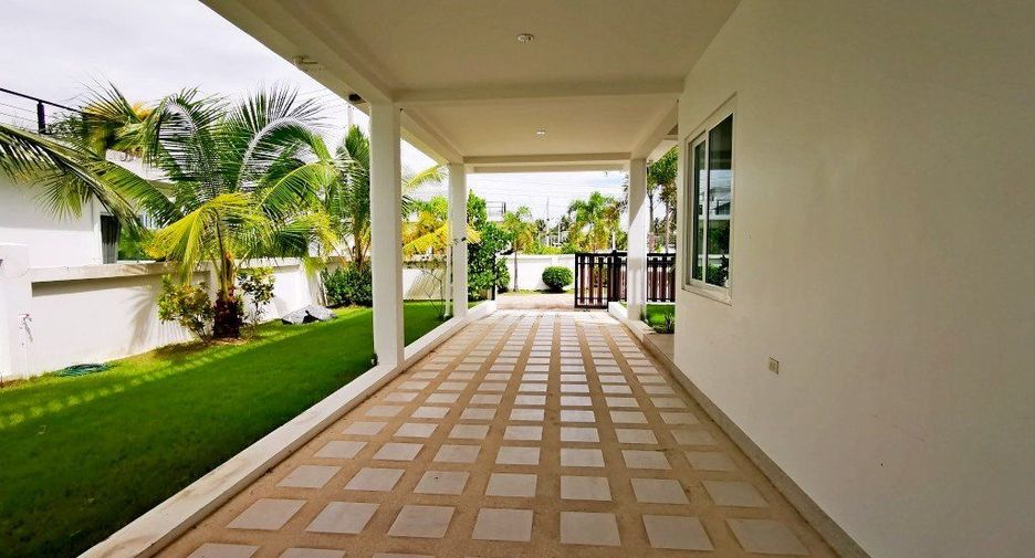 Haus zum Kauf und zur Miete mit 3 Zimmer in Sattahip, Chonburi