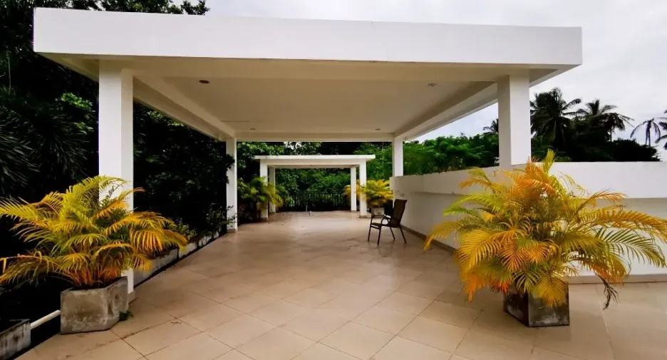Haus zum Kauf und zur Miete mit 3 Zimmer in Sattahip, Chonburi