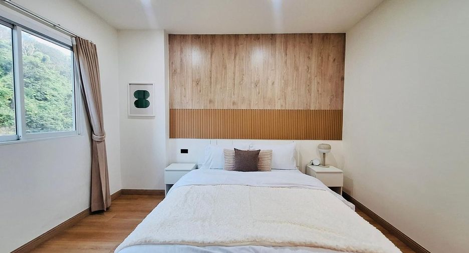 For rent 2 bedrooms condo in Mueang Phuket, Phuket